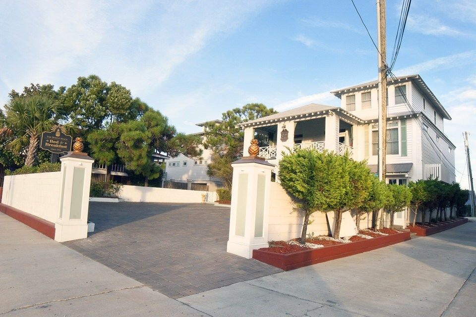 Desoto Beach Bed And Breakfast Tybee Island Exterior photo